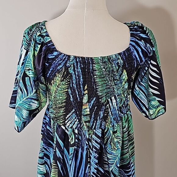 Maxi Silk-Like Elastic Scoop Neck Flowy Slip On Beach Dress XL NWOT - Picture 5 of 7